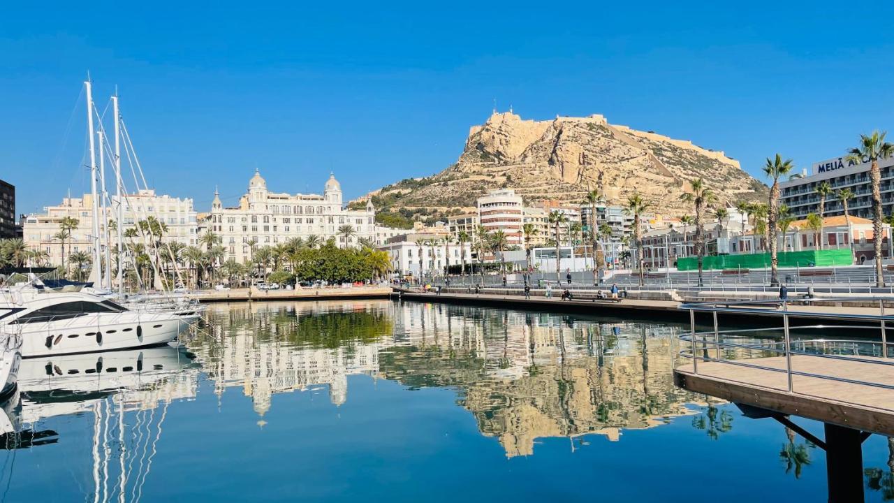 Alicante Postiguet Studios Dış mekan fotoğraf