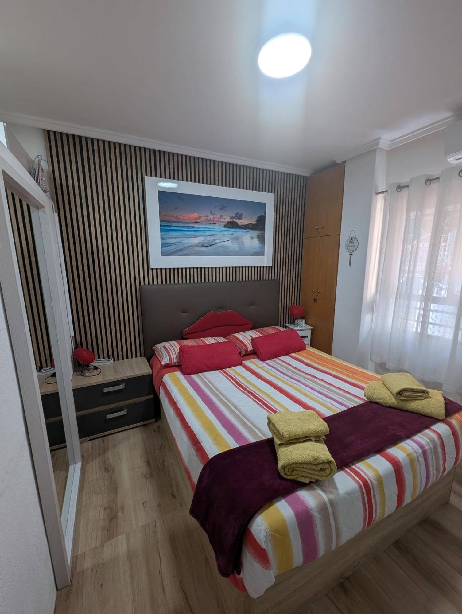 Alicante Postiguet Studios Dış mekan fotoğraf