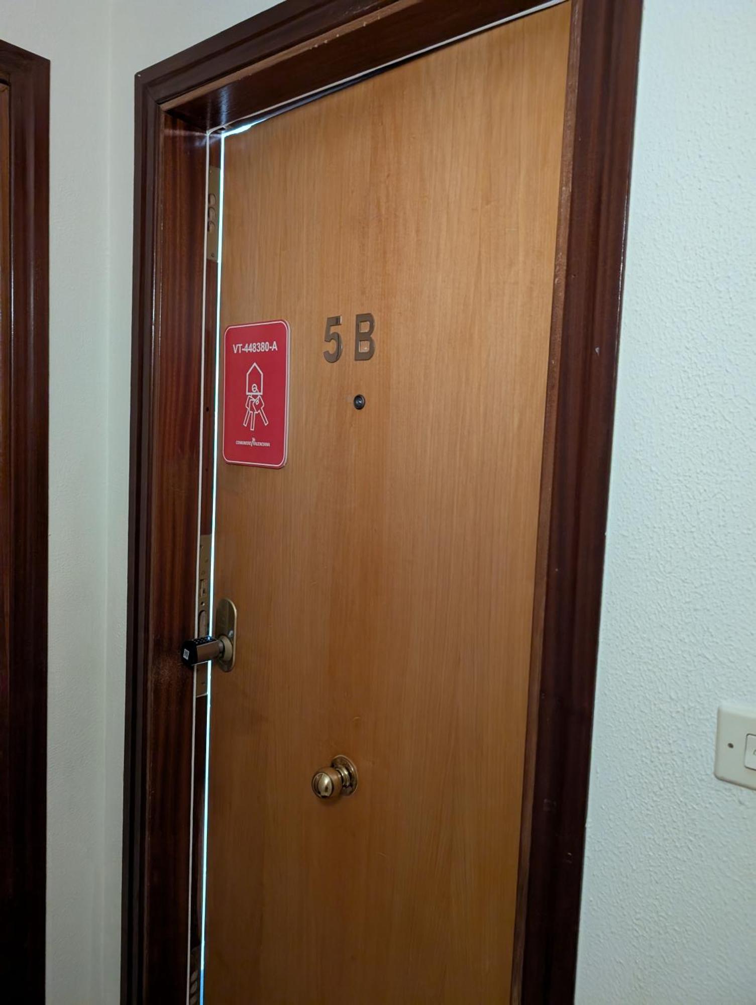 Alicante Postiguet Studios Dış mekan fotoğraf